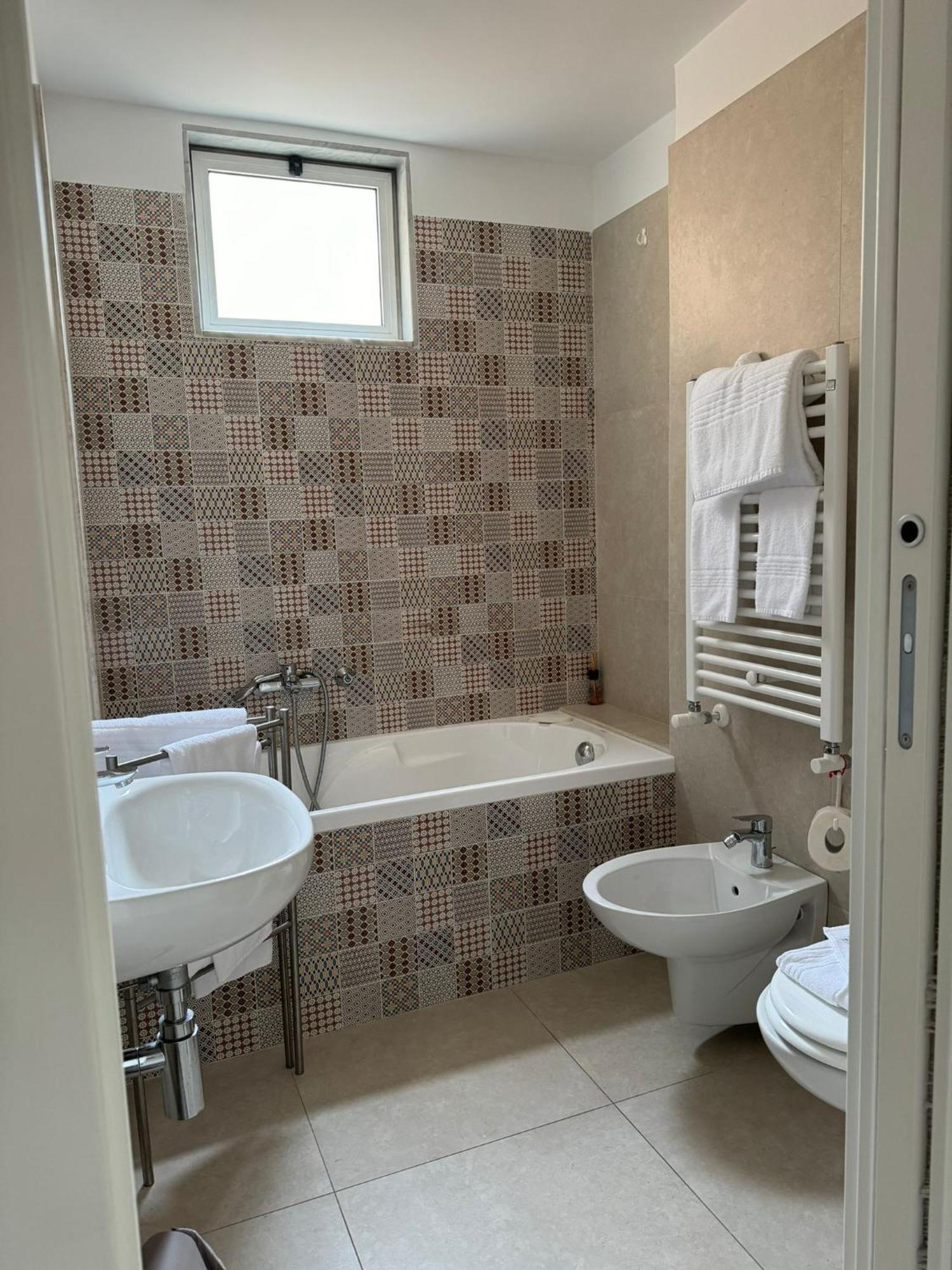 Locazione Turistica Casa Maria Apartment Monopoli Bagian luar foto